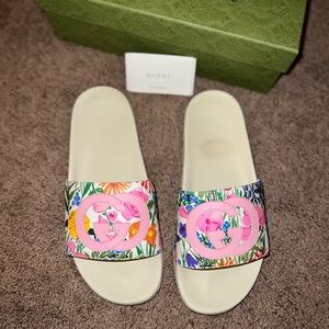 Gucci Ken Scott print womens slides